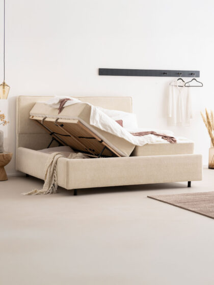 Polsterbett mit Bettkasten und Lattenrost 180x200 Teddy Boucle Stoff Beige Lima 4 miubett.de