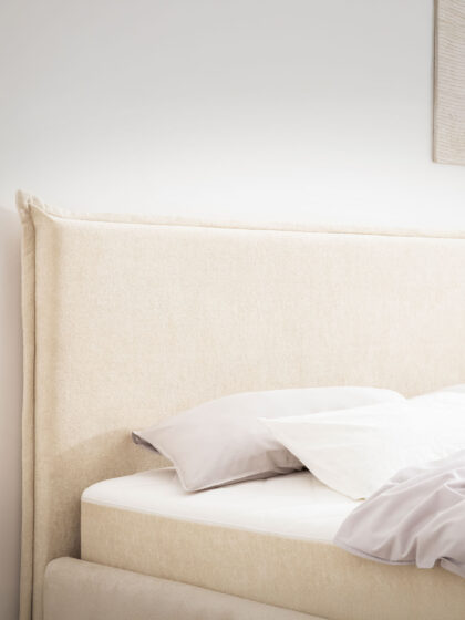 Polsterbett mit Bettkasten und Lattenrost 180x200 Teddy Boucle Stoff Beige Liss 5 miubett.de