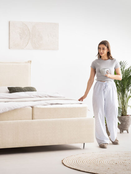 Polsterbett mit Bettkasten und Lattenrost 180x200 Teddy Boucle Stoff Beige Liss 6 miubett.de