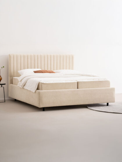 Polsterbett mit Bettkasten und Lattenrost 180x200 Teddy Boucle Stoff Beige SION 3 miubett.de